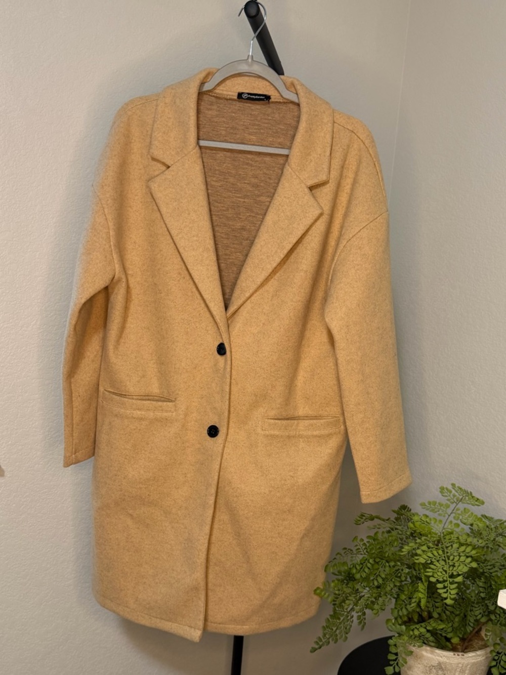 Womens Camel Single-Breasted Notch Lapel Coat
